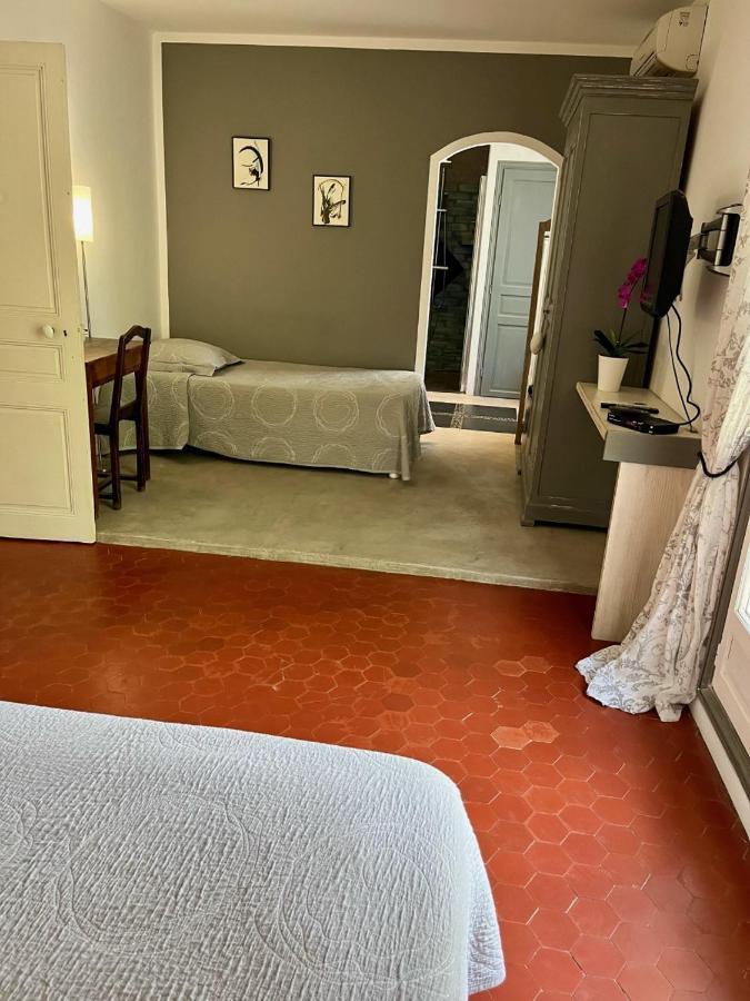 La Maison De Justine Grimaud Eksteriør bilde